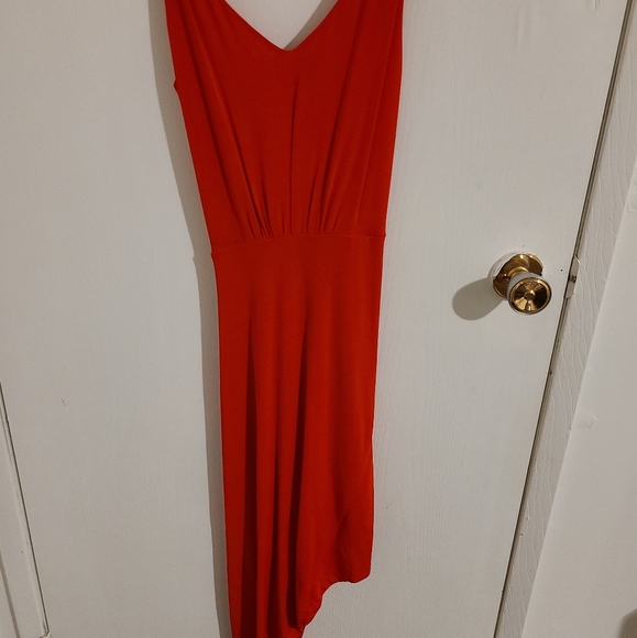 Red fancy dress with braided straps - Picture 2 of 2